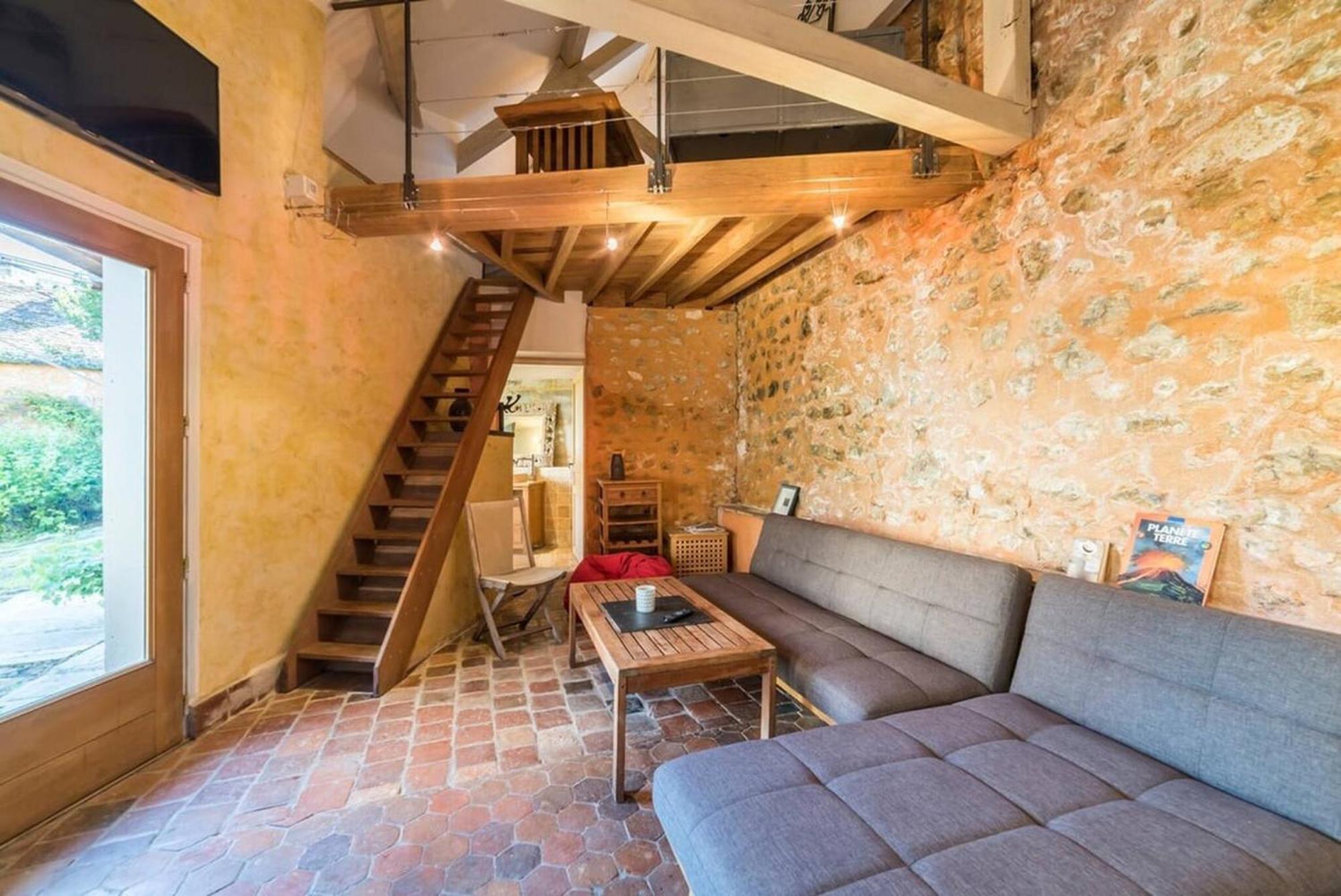 Saint Loup - Sejour A Auxerre Villa ภายนอก รูปภาพ